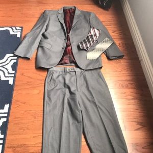Men’s suit